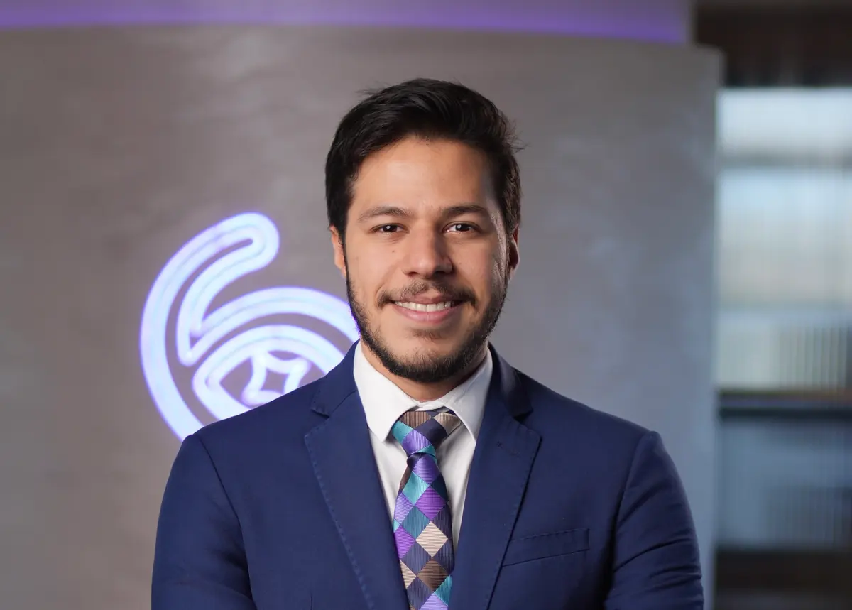 Victor Pontes, Professor